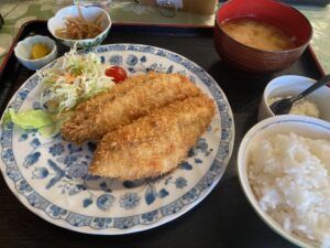 「松浦アジフライ」の定食